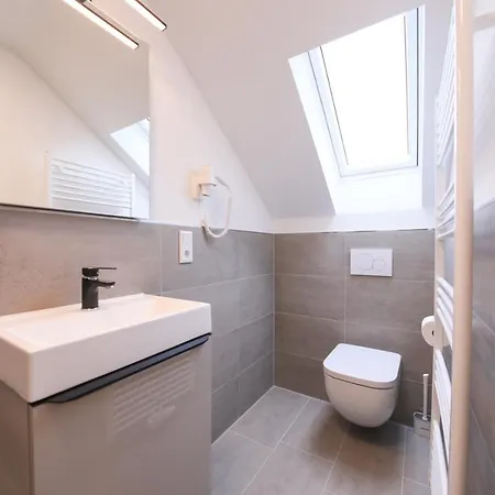 247 Selfcheckin Pferdemarkt