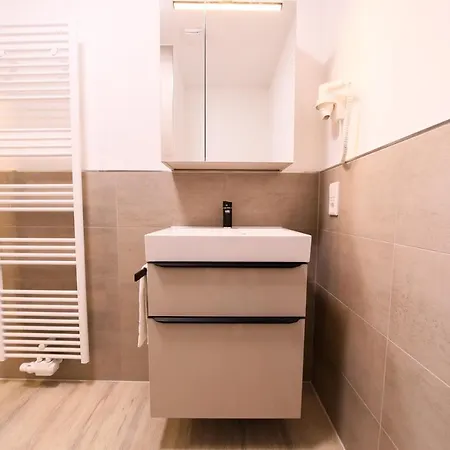 Πανσιόν 247 Selfcheckin Pferdemarkt Λέερ