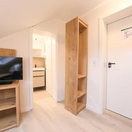 247 Selfcheckin Pferdemarkt Πανσιόν 3*